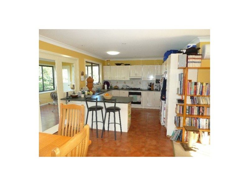 27 Cook St, Forestville NSW 2087