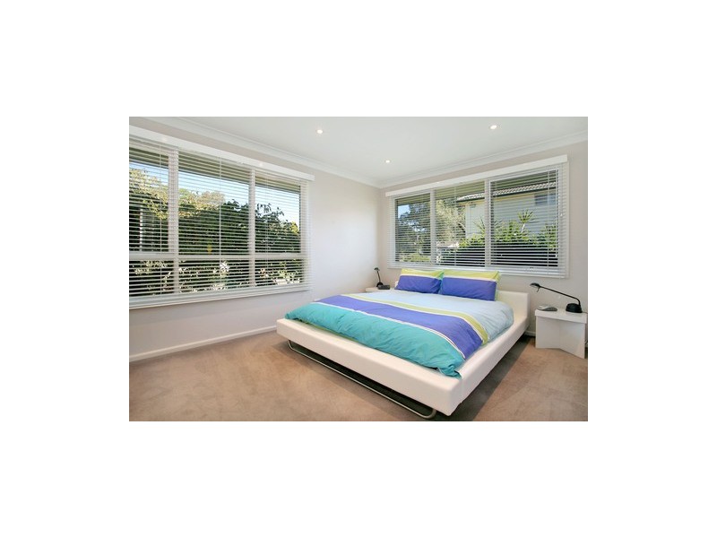 24 Kurrajong Road, Frenchs Forest NSW 2086