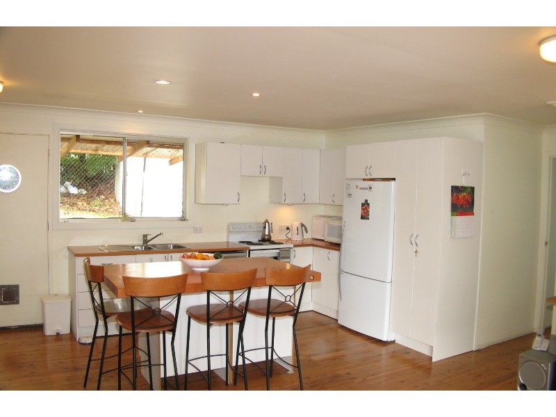 12 Vines Avenue, Forestville NSW 2087