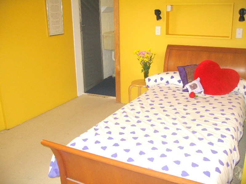 759 Warringah Rd, Forestville NSW 2087