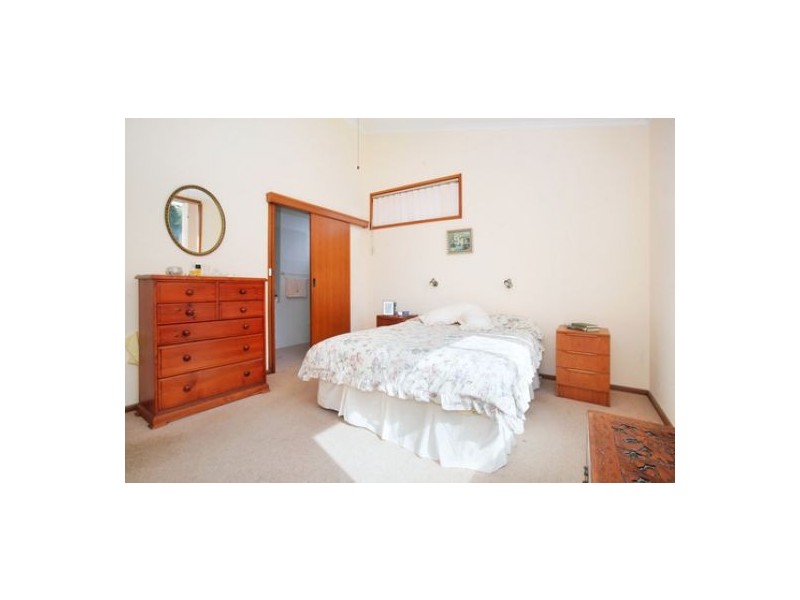 64 Cook Street, Forestville NSW 2087