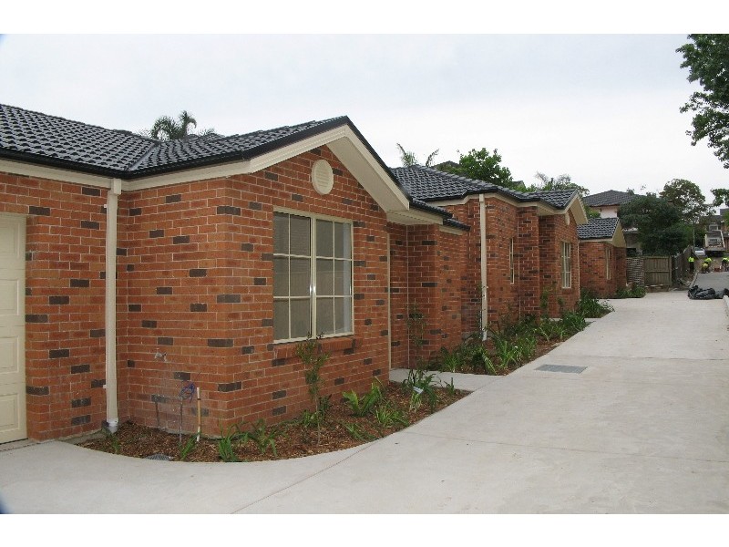 27 Cannons Parade, Forestville NSW 2087