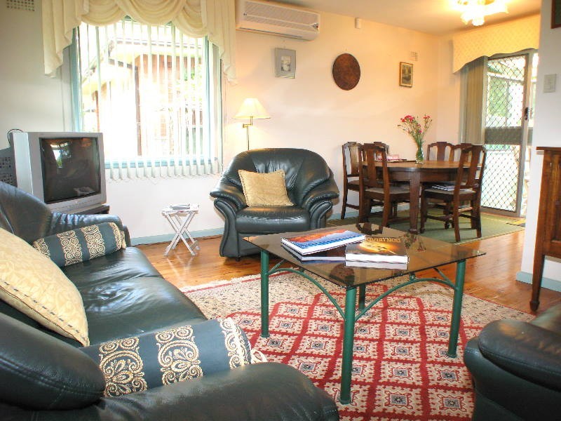 104 Grace Ave, Forestville NSW 2087