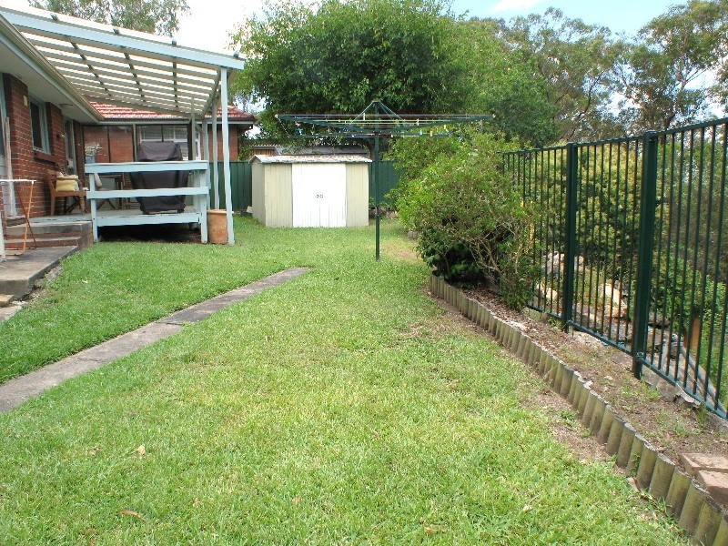 104 Grace Ave, Forestville NSW 2087