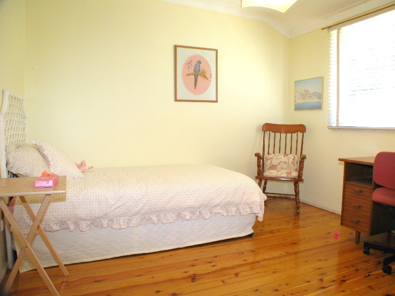 26 Ryrie Ave, Forestville NSW 2087