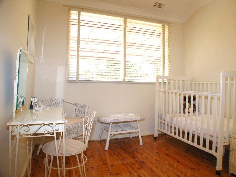 26 Ryrie Ave, Forestville NSW 2087