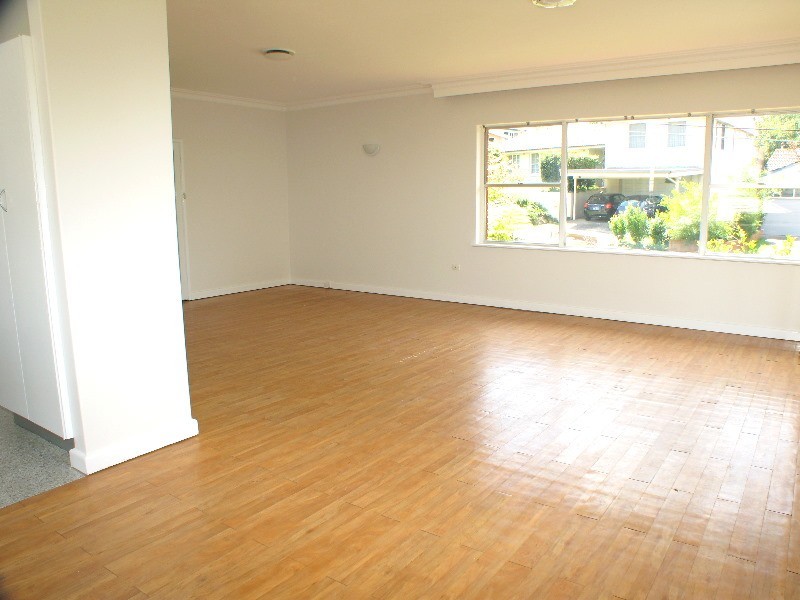 1 Kildare Grove, Killarney Heights NSW 2087