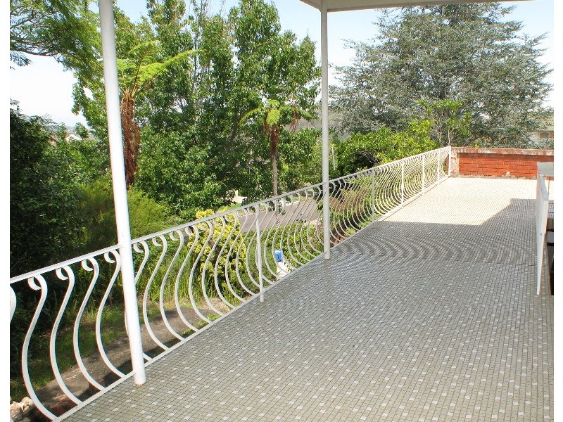 1 Kildare Grove, Killarney Heights NSW 2087