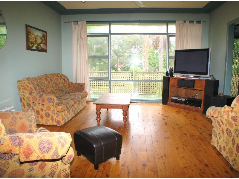 4 Bellbird Crescent, Forestville NSW 2087