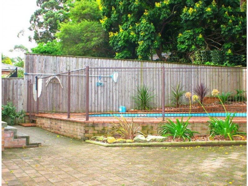 4 Bellbird Crescent, Forestville NSW 2087