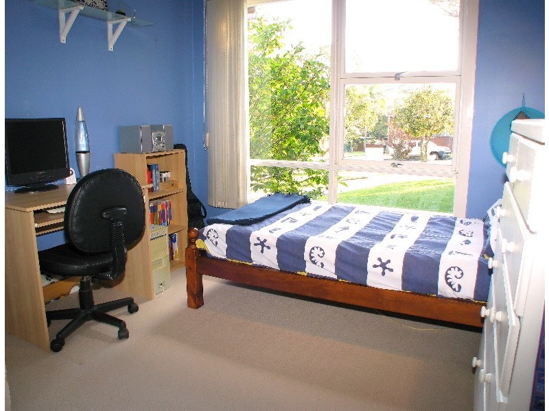 13 Nentoura Place, Forestville NSW 2087