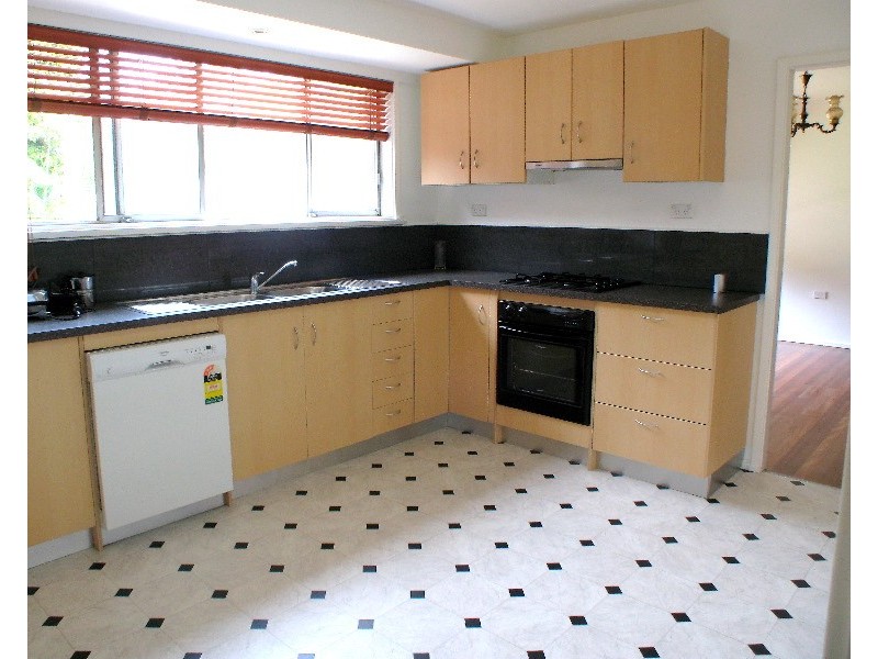 13 Haigh Ave, Belrose NSW 2085