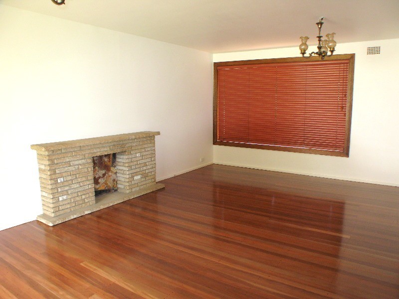 13 Haigh Ave, Belrose NSW 2085