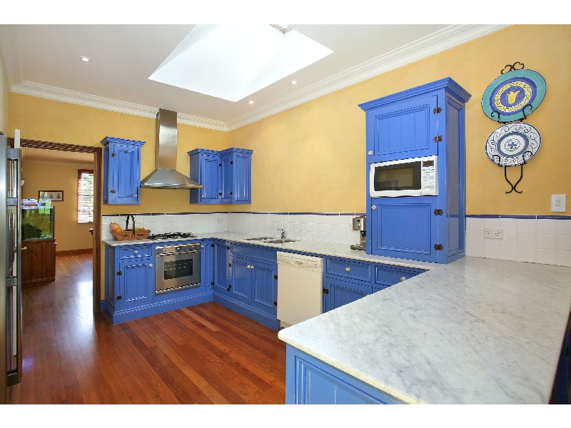 23 Edinburgh Road, Forestville NSW 2087