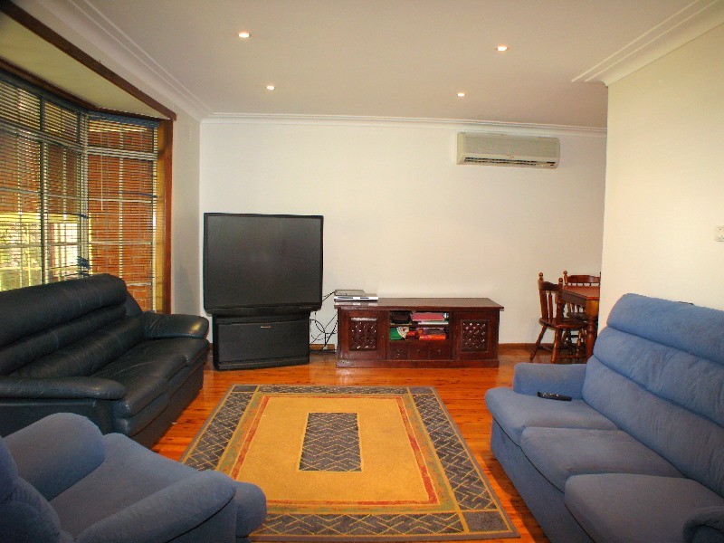 22 Ashworth Avenue, Belrose NSW 2085