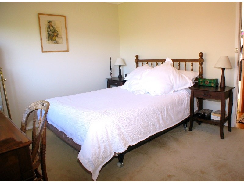 42 Jindabyne St, Frenchs Forest NSW 2086