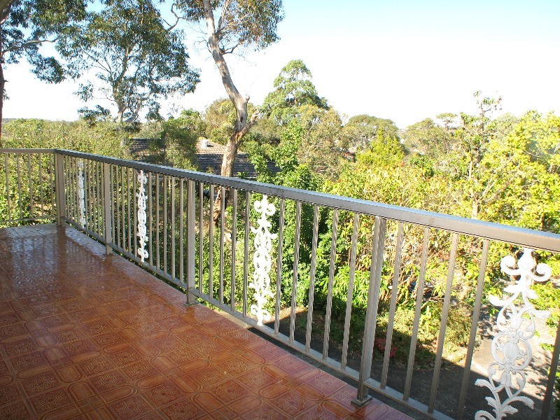 42 Jindabyne St, Frenchs Forest NSW 2086