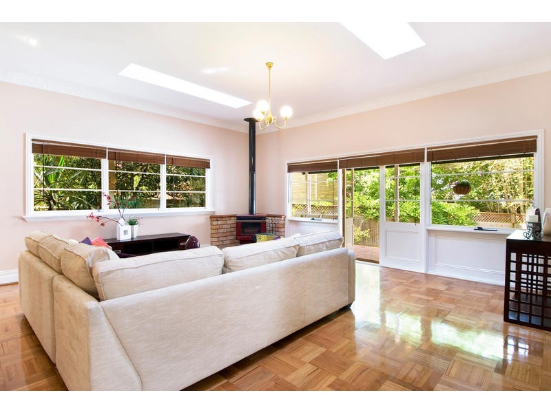 11 Nentoura Place, Forestville NSW 2087