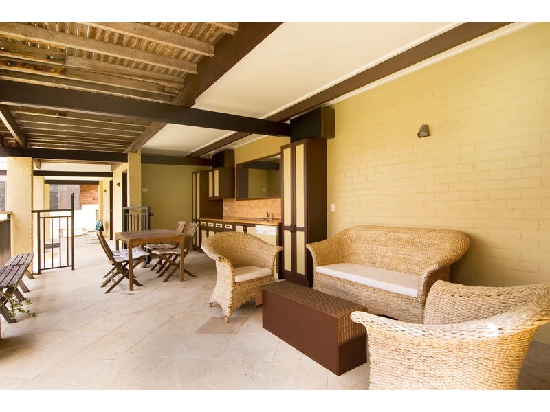 42  Londonderry Drive, Killarney Heights NSW 2087