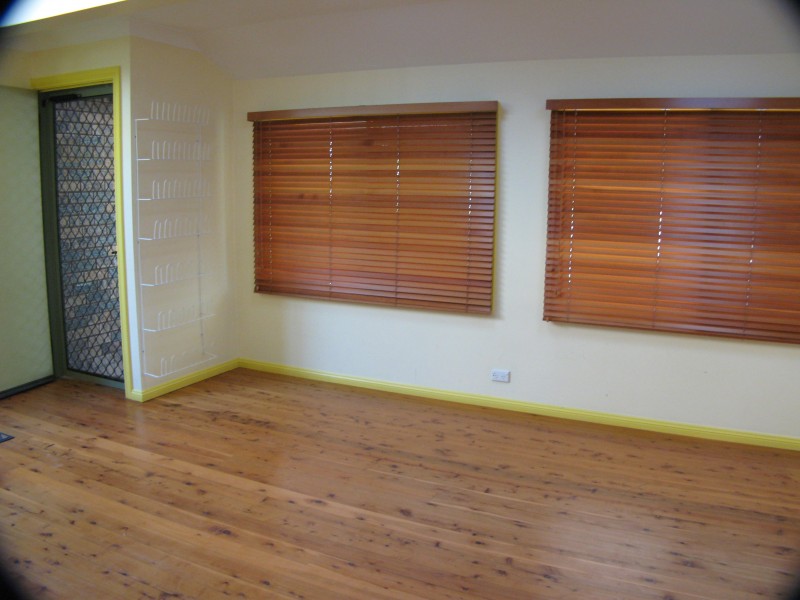 4 Sprigg Place, Mount Colah NSW 2079