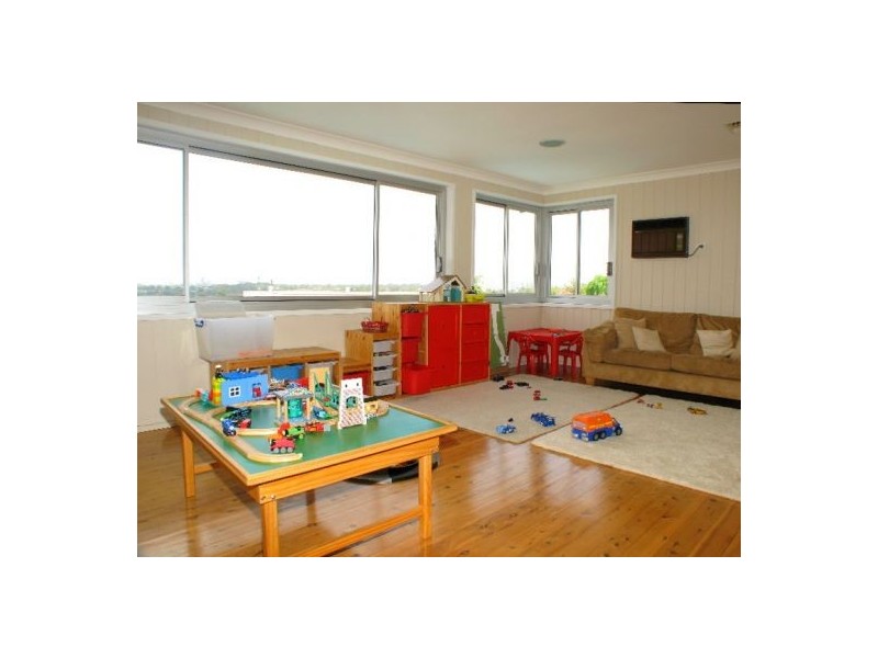 35 Blarney Ave, Killarney Heights NSW 2087