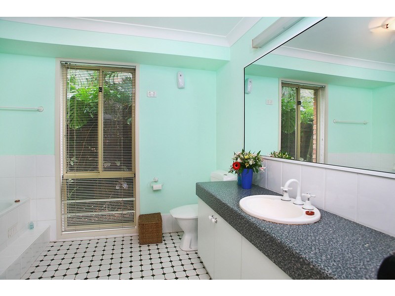 5 Violet Avenue, Forestville NSW 2087