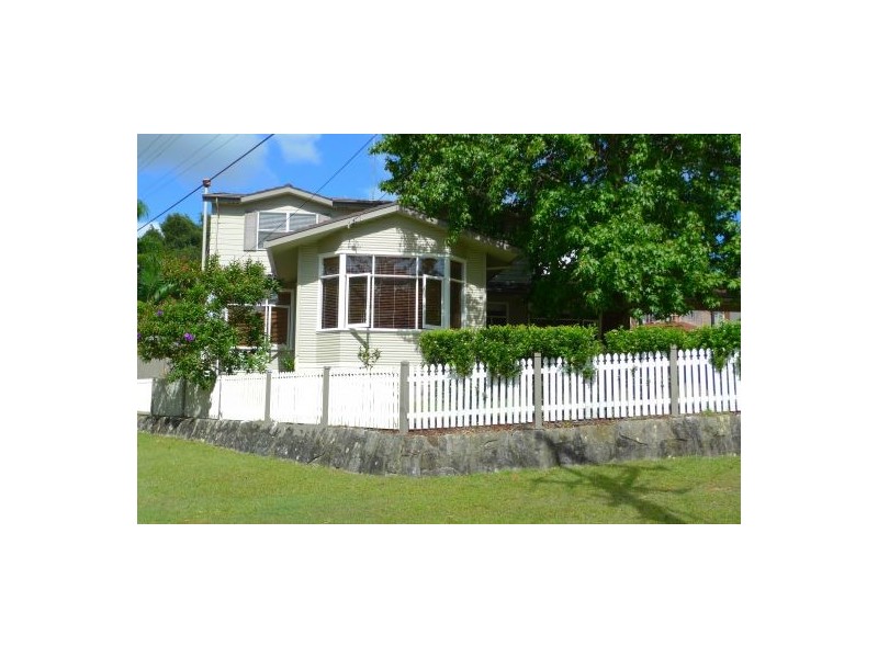 15 Tyalla Ave, Frenchs Forest NSW 2086