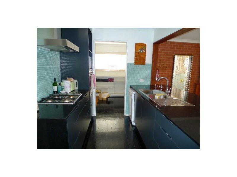 4 Lady Davidson Circuit, Forestville NSW 2087