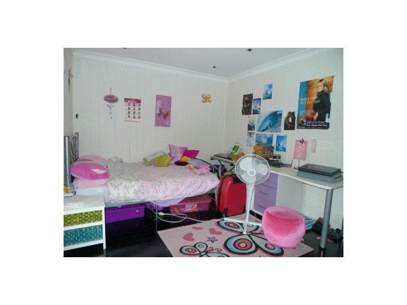 4 Lady Davidson Circuit, Forestville NSW 2087