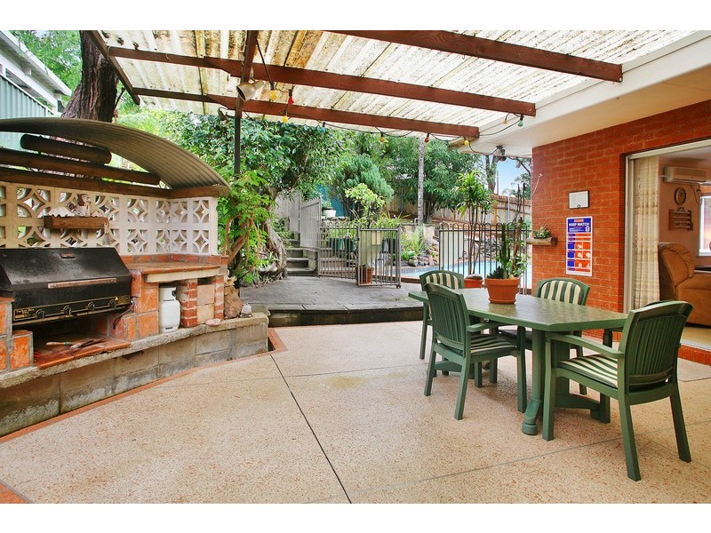 9 Tullamore Ave, Killarney Heights NSW 2087