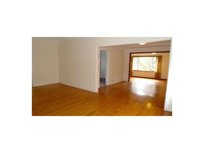 6 Riverhill Ave, Forestville NSW 2087