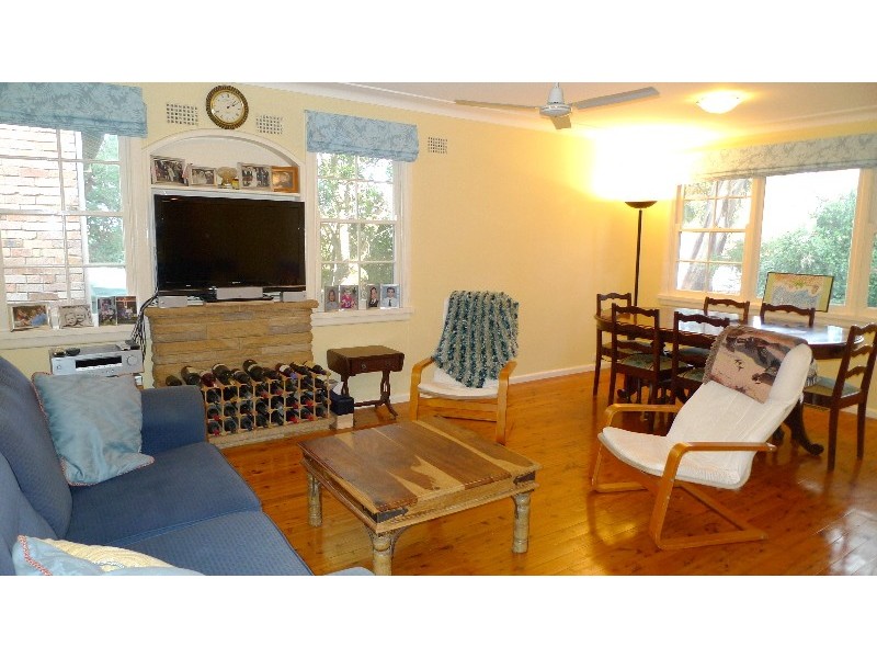 5 Nentoura Place, Forestville NSW 2087