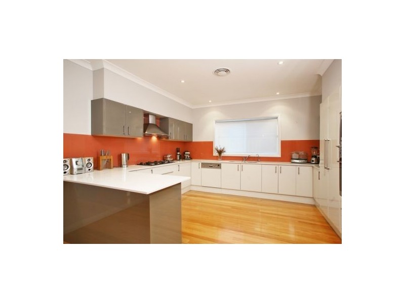 8 Blarney Ave, Killarney Heights NSW 2087