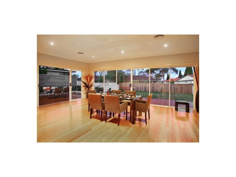 8 Blarney Ave, Killarney Heights NSW 2087