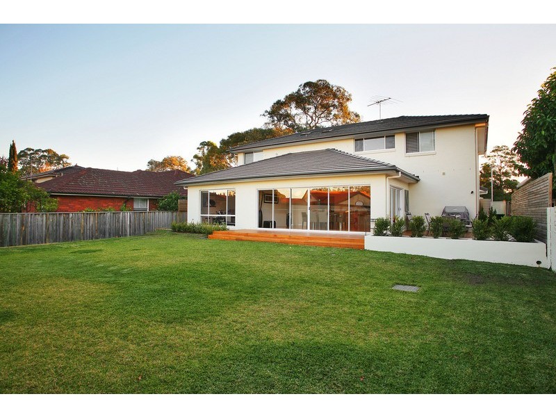 8 Blarney Ave, Killarney Heights NSW 2087