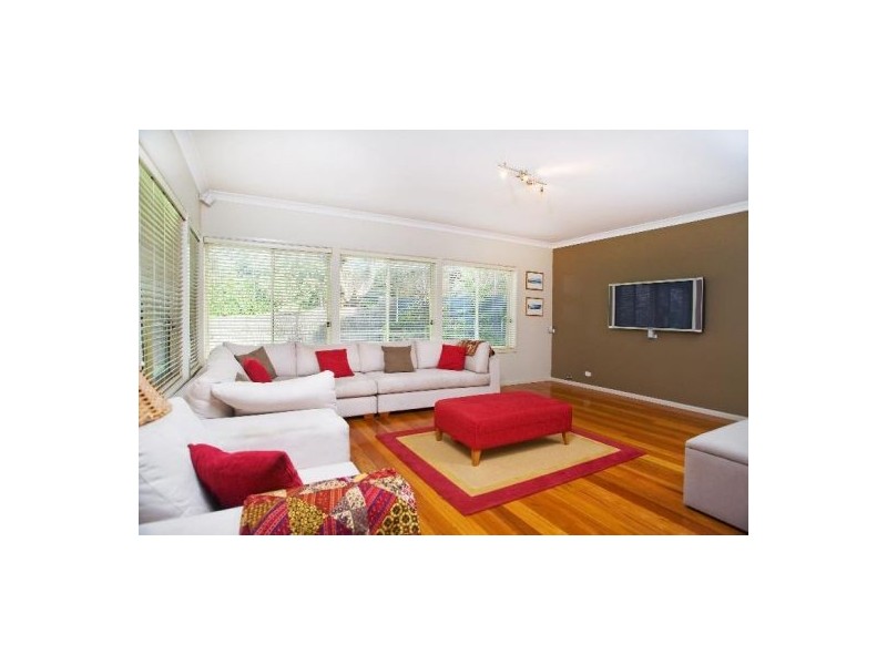 9 Bellbird Crescent, Forestville NSW 2087