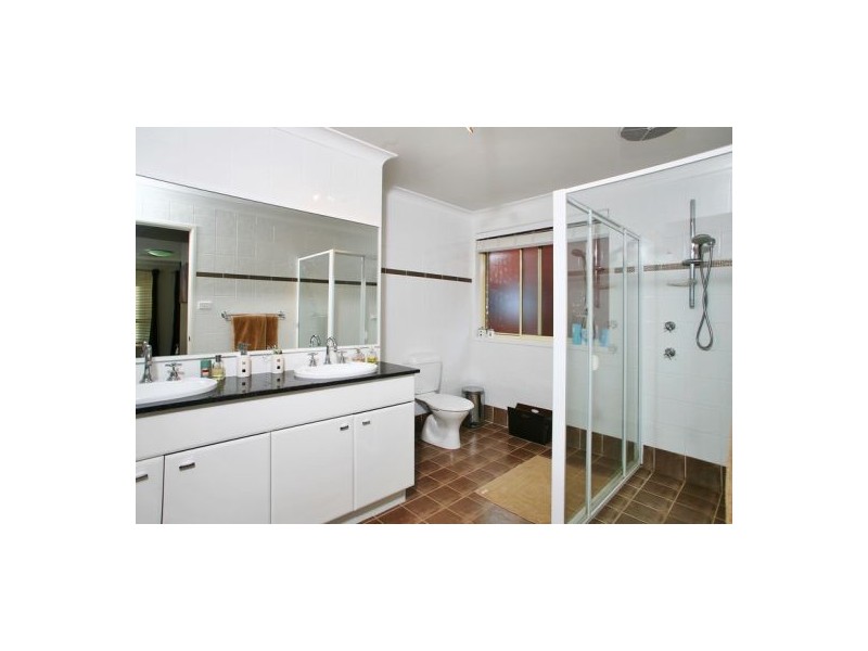 9 Bellbird Crescent, Forestville NSW 2087