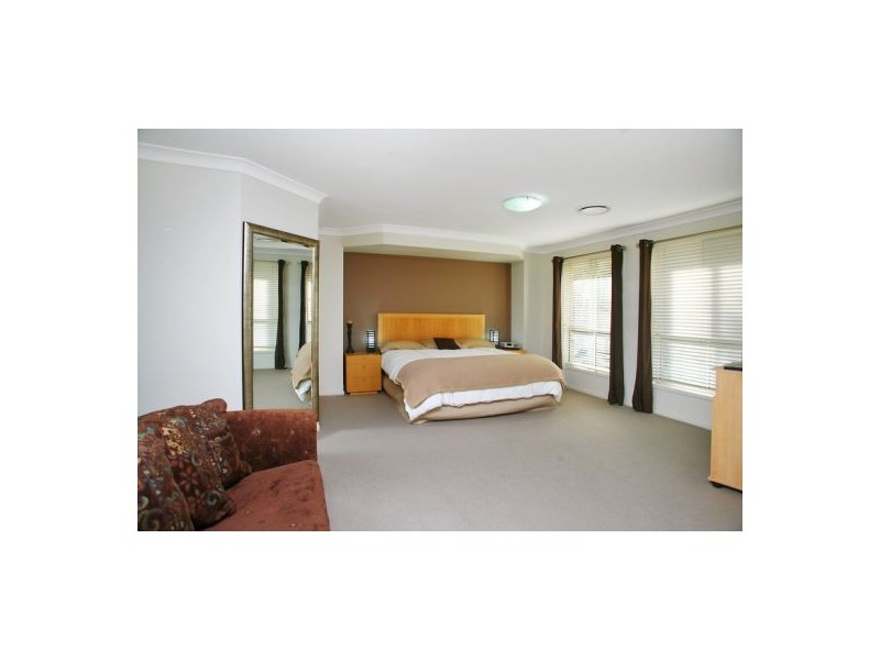 9 Bellbird Crescent, Forestville NSW 2087