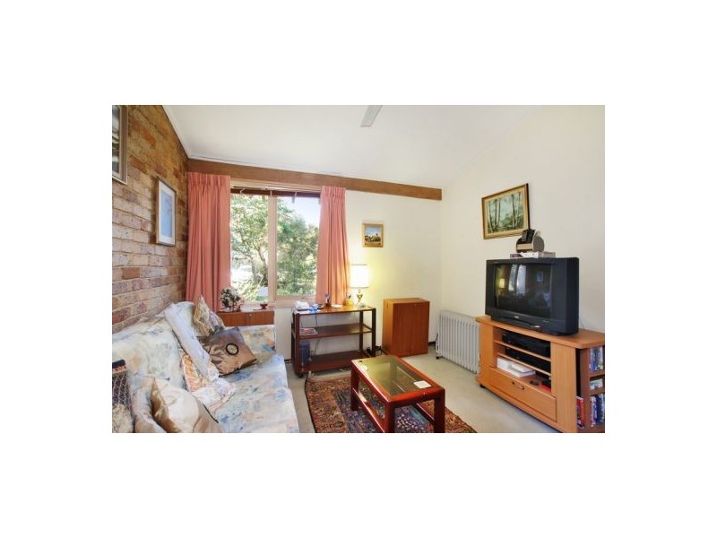 4 Nentoura Place, Forestville NSW 2087