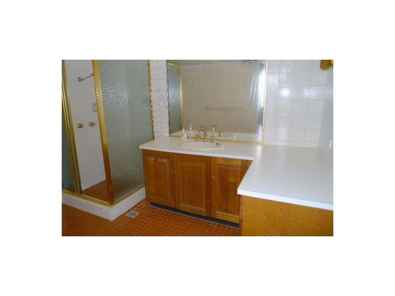 64 Ballyshannon Rd, Killarney Heights NSW 2087