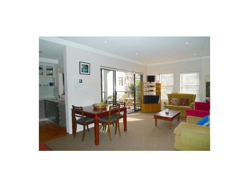 21/691 Warringah Rd, Forestville NSW 2087