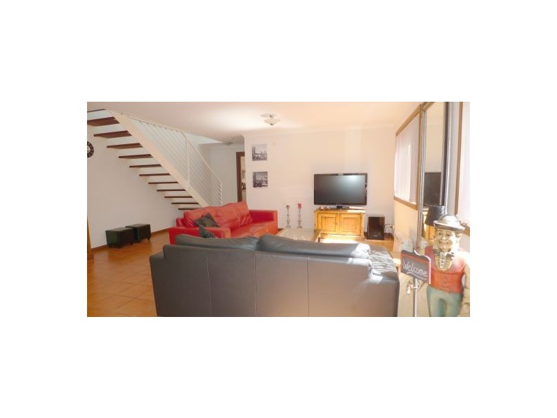 4 Endeavour Drive, Beacon Hill NSW 2100