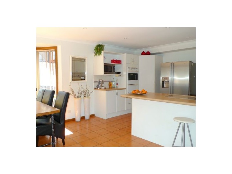 4 Endeavour Drive, Beacon Hill NSW 2100