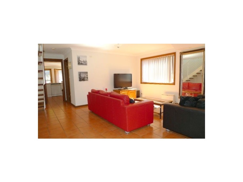 4 Endeavour Drive, Beacon Hill NSW 2100