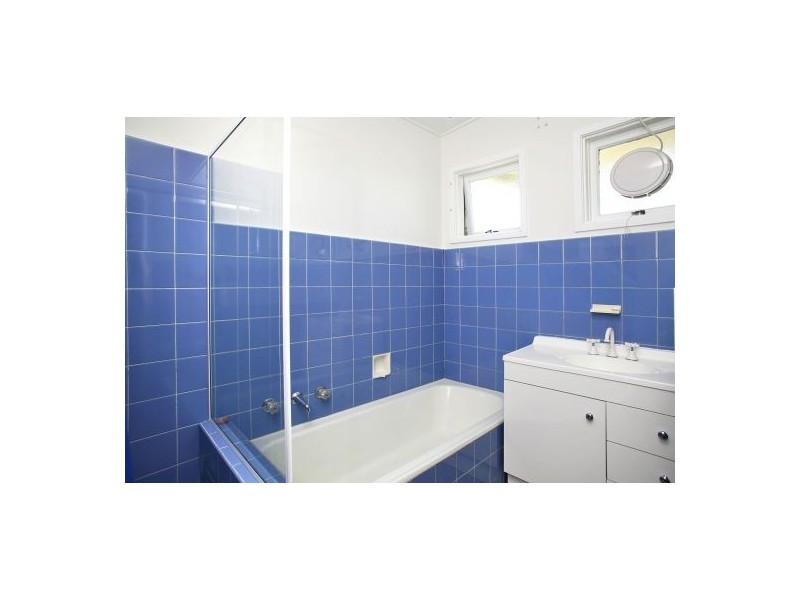 8 Landy Place, Beacon Hill NSW 2100