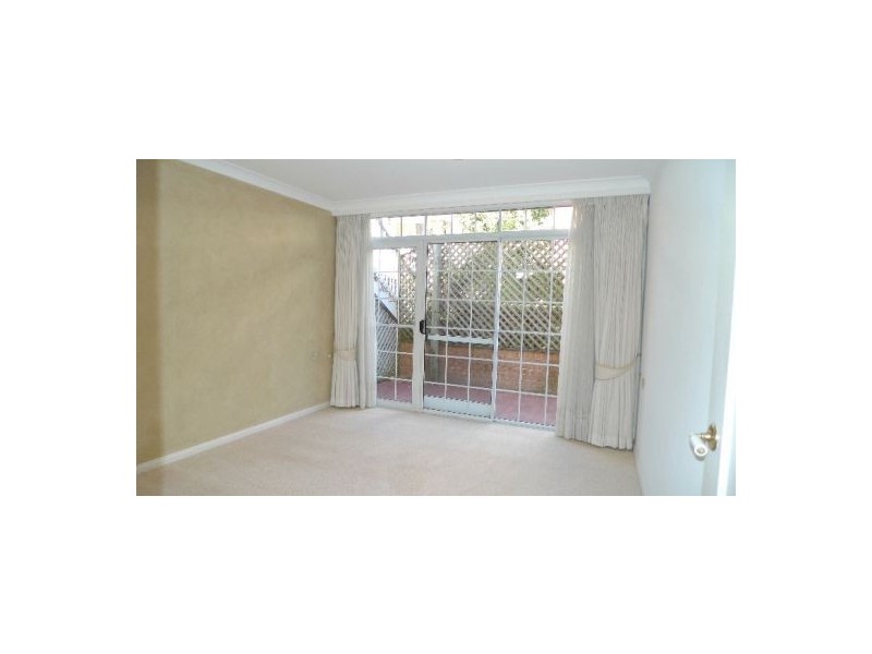 111/2 Dawes Rd, Belrose NSW 2085