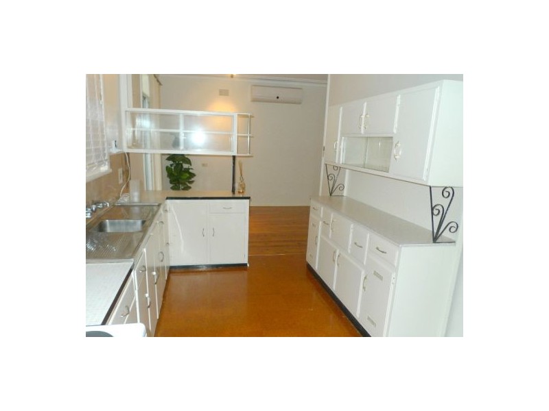 14 Nentoura Place, Forestville NSW 2087