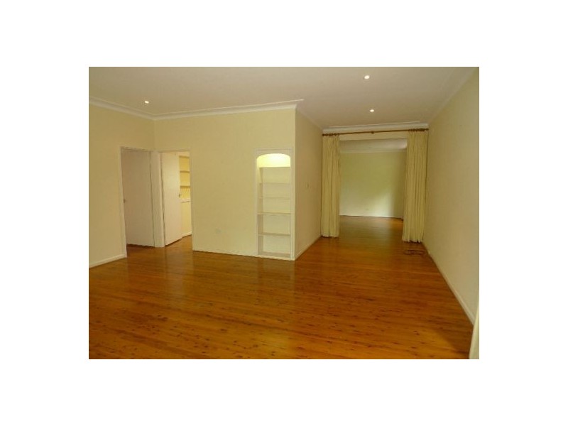 22 Edinburgh Avenue, Forestville NSW 2087