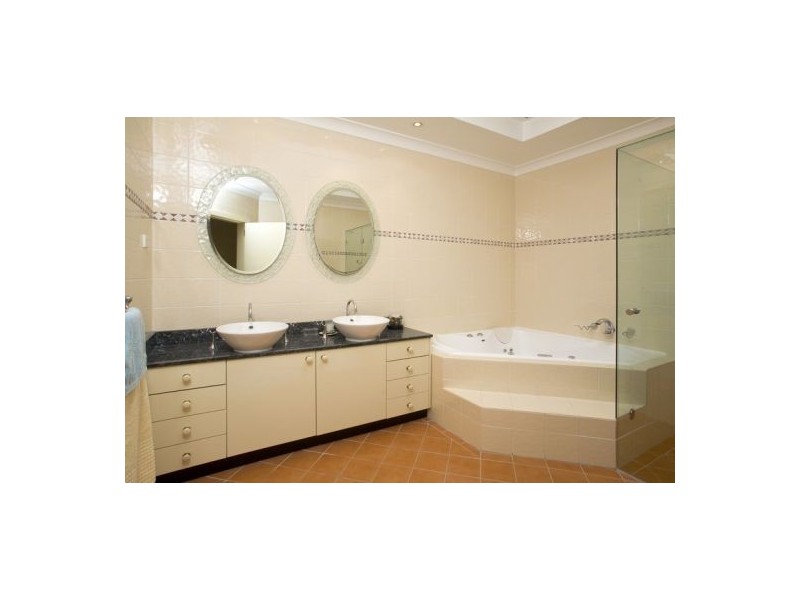 158 Killarney Drive, Killarney Heights NSW 2087