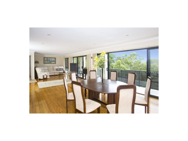 136 Killarney Drive, Killarney Heights NSW 2087